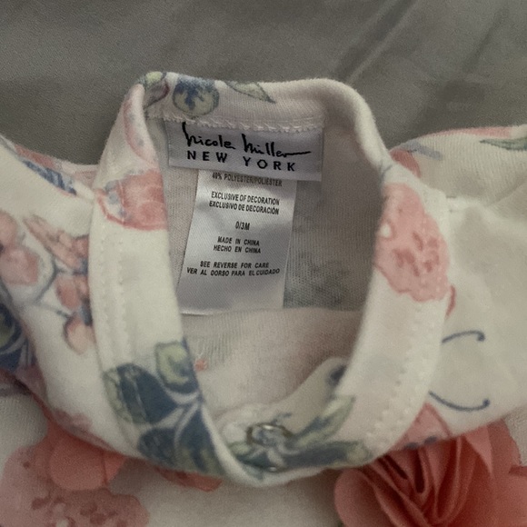 Footie onesie - Picture 3 of 3